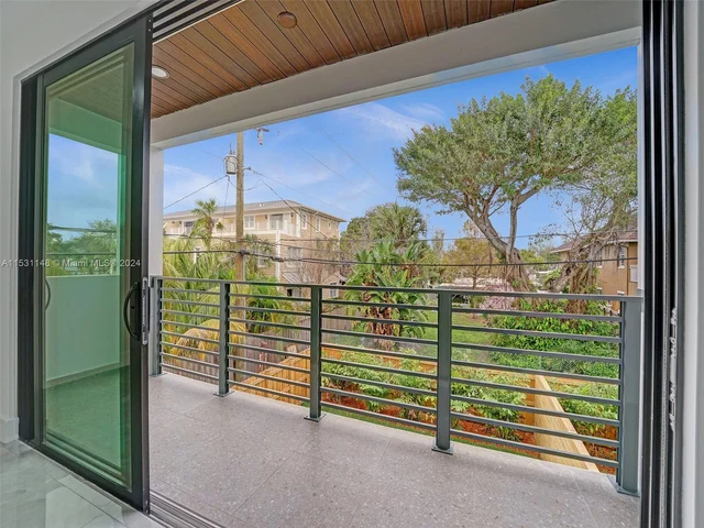 327 SW 16th St # 327, Fort Lauderdale FL 33315