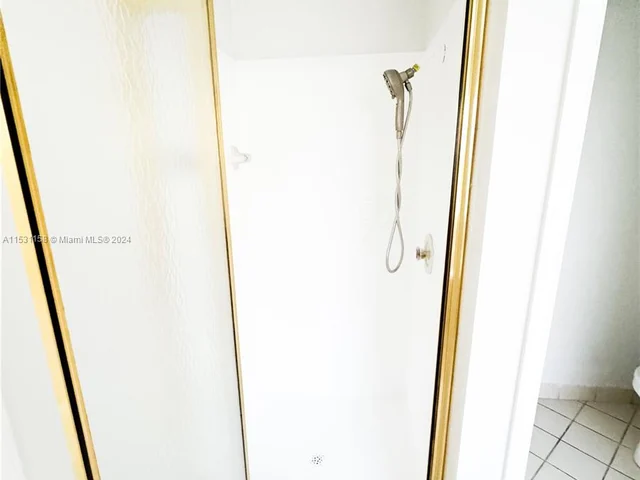 1574 NW 103rd Ter, Coral Springs FL 33071