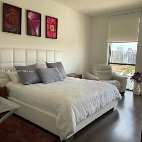 3598 Yacht Club Dr # 4, Aventura FL 33180