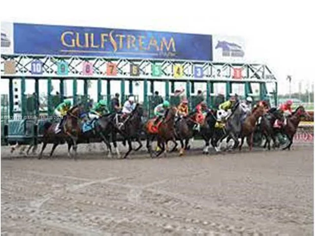 3598 Yacht Club Dr # 4, Aventura FL 33180