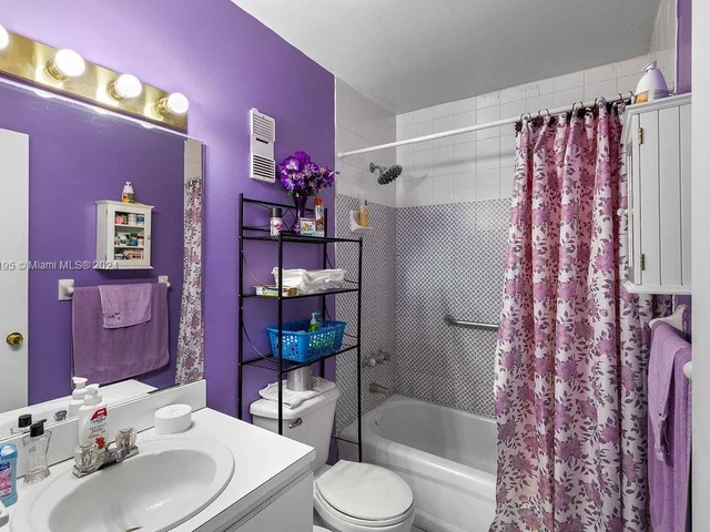 820 SW 105th Ave # 607, Miami FL 33174