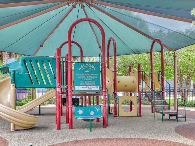 2800 N Palm Aire Dr # 310, Pompano Beach FL 33069