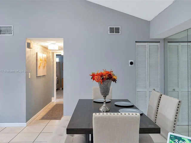 3001 N Oakland Forest Dr # 301, Oakland Park FL 33309