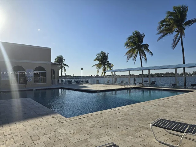 1141 NW 126th Pl, Miami FL 33182