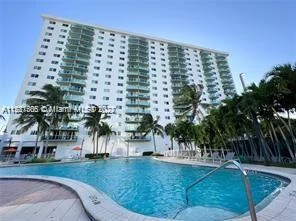 19380 Collins Ave # 1023, Sunny Isles Beach FL 33160