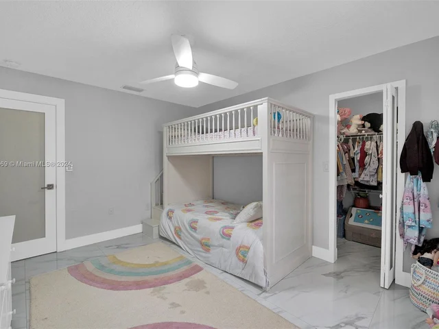 12950 NW 6th St, Miami FL 33182