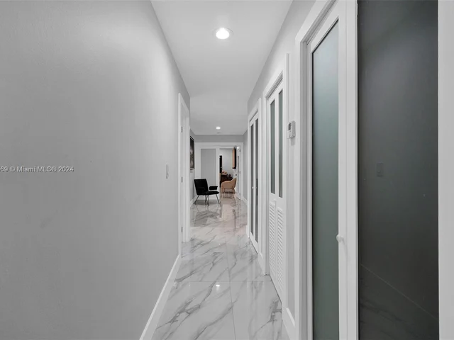 12950 NW 6th St, Miami FL 33182