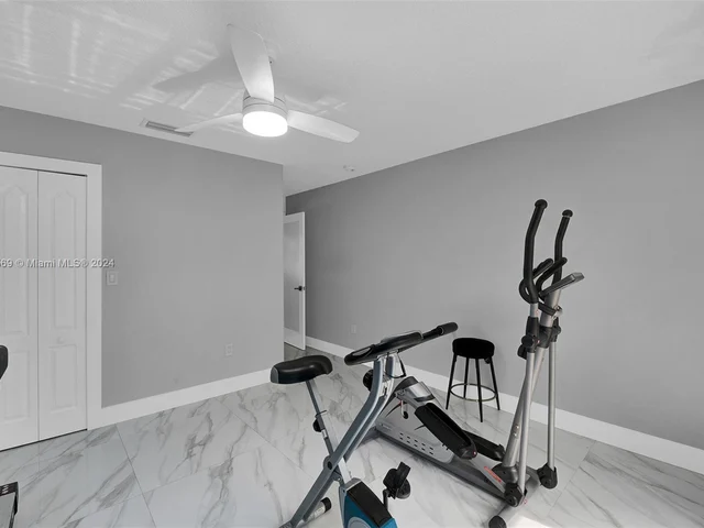 12950 NW 6th St, Miami FL 33182