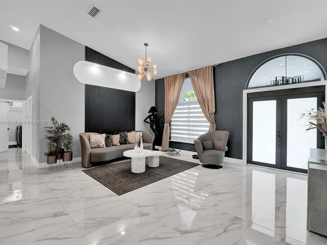 12950 NW 6th St, Miami FL 33182