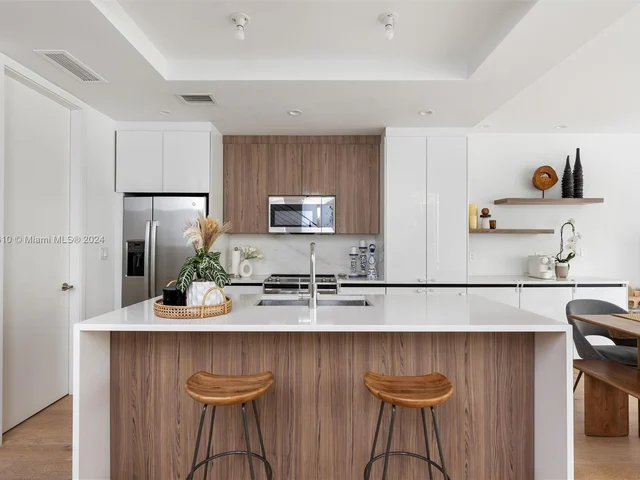 1661 SW 19th Ter, Miami FL 33145