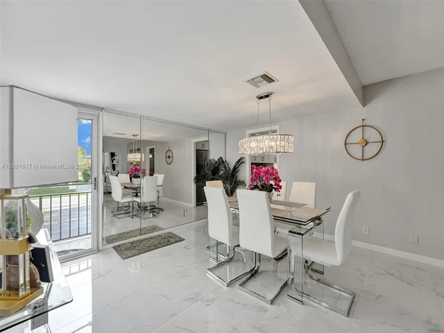 1801 Presidential Way # D202, West Palm Beach FL 33401