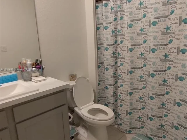 669 SW 11th St # 669, Florida City FL 33034