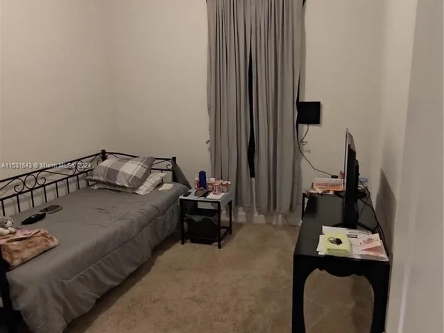 669 SW 11th St # 669, Florida City FL 33034