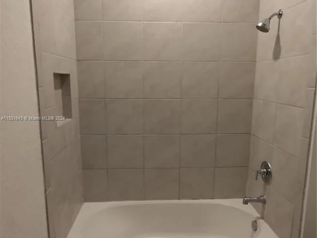 669 SW 11th St # 669, Florida City FL 33034