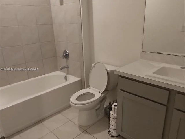 669 SW 11th St # 669, Florida City FL 33034