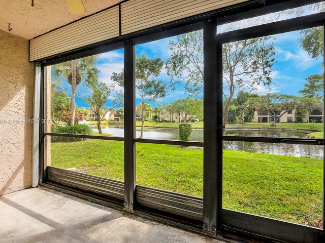 3235 S Carambola Cir S # 23118, Coconut Creek FL 33066