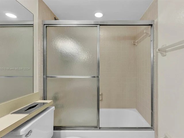 3235 S Carambola Cir S # 23118, Coconut Creek FL 33066