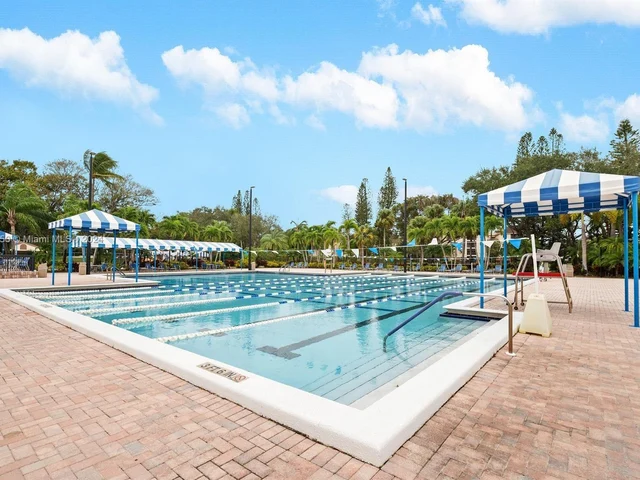 3235 S Carambola Cir S # 23118, Coconut Creek FL 33066