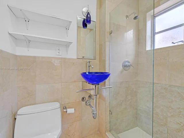 1535 SW 13th St, Miami FL 33145