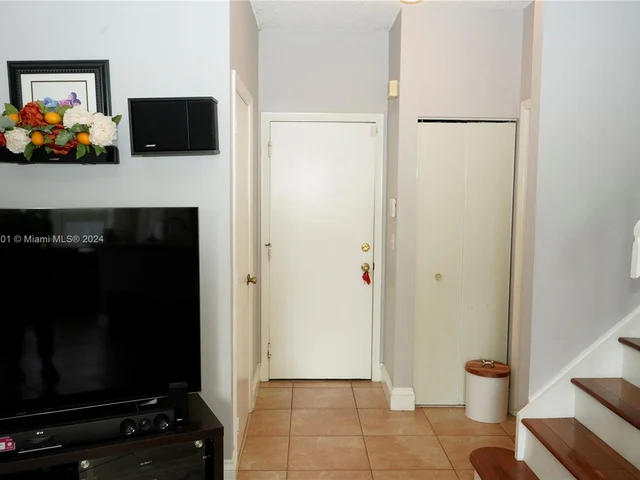 15792 NW 15th Ct, Pembroke Pines FL 33028