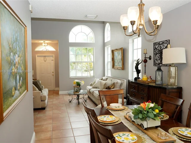 15792 NW 15th Ct, Pembroke Pines FL 33028