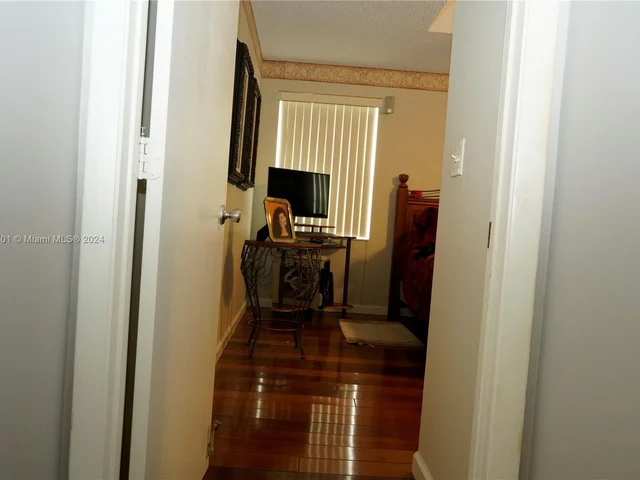 15792 NW 15th Ct, Pembroke Pines FL 33028