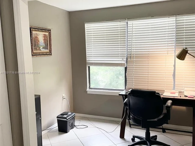 2303 N Congress Ave # 27, Boynton Beach FL 33426