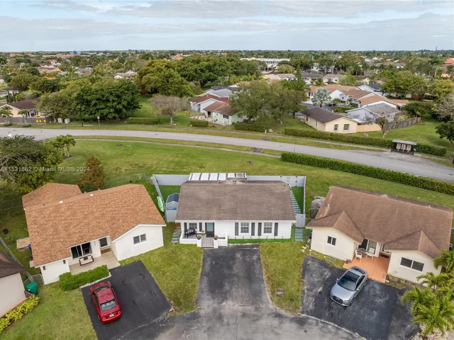 4225 SW 138th Ct, Miami FL 33175