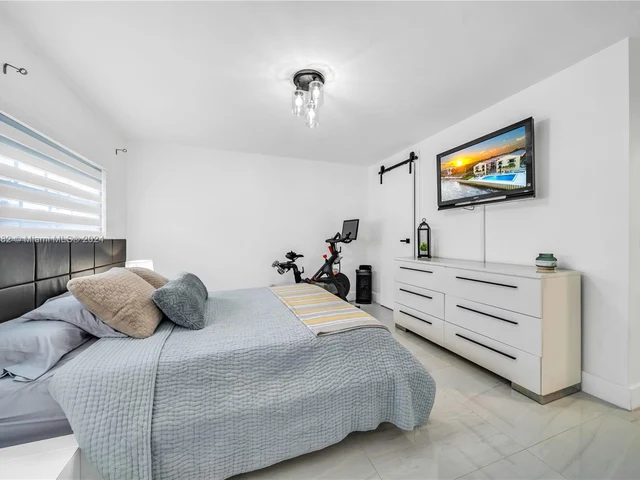 4225 SW 138th Ct, Miami FL 33175