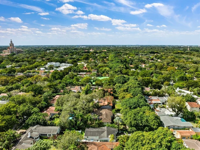822 Almeria Ave, Coral Gables FL 33134