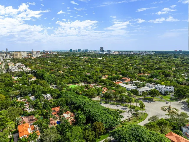 822 Almeria Ave, Coral Gables FL 33134