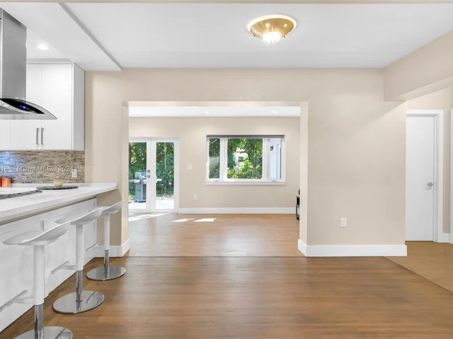 822 Almeria Ave, Coral Gables FL 33134