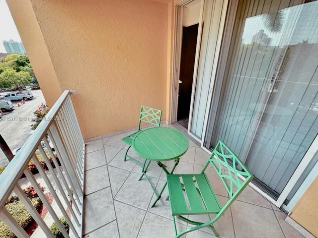 19701 E Country Club Dr # 5405, Aventura FL 33180