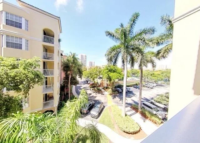19701 E Country Club Dr # 5405, Aventura FL 33180