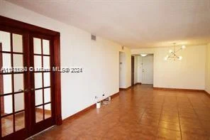 400 Leslie Dr # 228, Hallandale Beach FL 33009