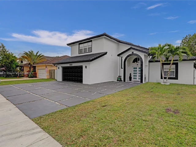 15820 SW 148th Ter, Miami FL 33196