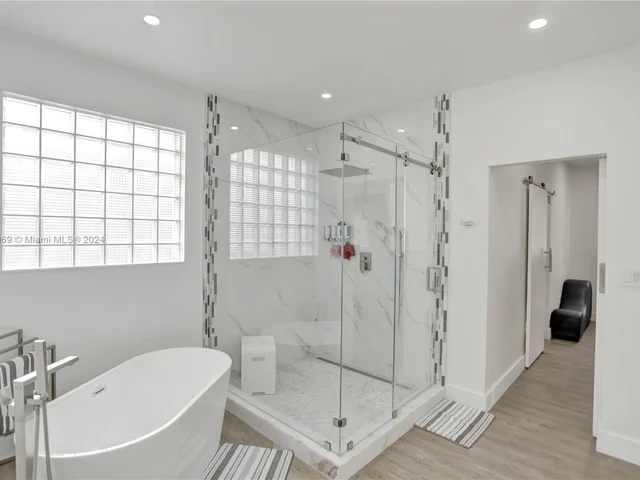 15820 SW 148th Ter, Miami FL 33196