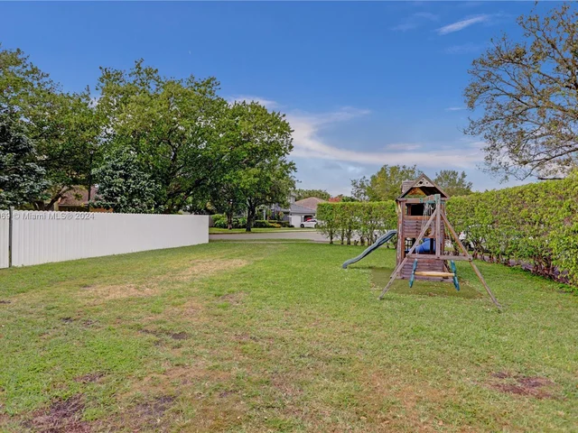 15820 SW 148th Ter, Miami FL 33196