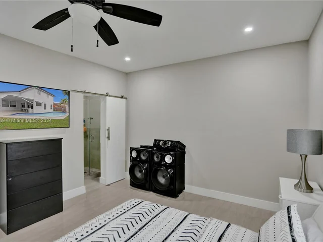 15820 SW 148th Ter, Miami FL 33196