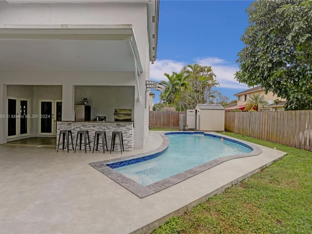 15820 SW 148th Ter, Miami FL 33196