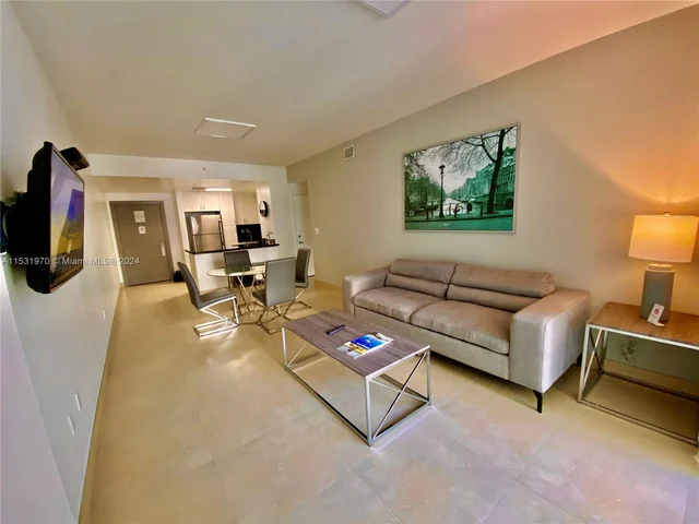 185 SE 14th Ter # 912, Miami FL 33131