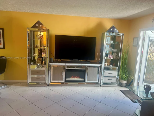 1011 Newport G # 1011, Deerfield Beach FL 33442