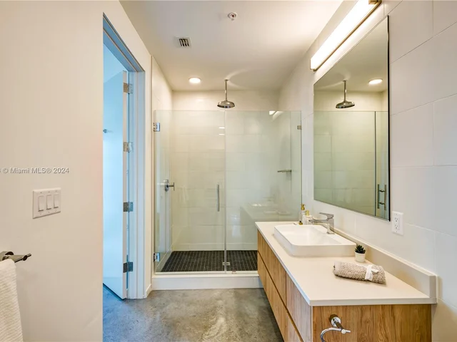 401 NW 1st Ave # 404, Fort Lauderdale FL 33301