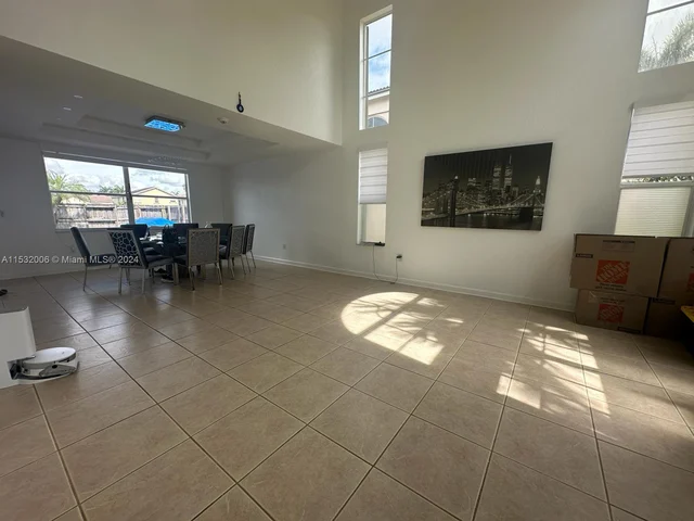 15549 SW 150th St, Miami FL 33196