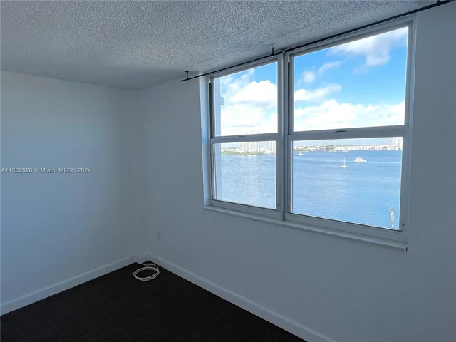 2841 NE 163rd St # 1007, North Miami Beach FL 33160