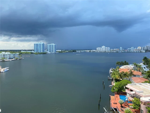 2841 NE 163rd St # 1007, North Miami Beach FL 33160