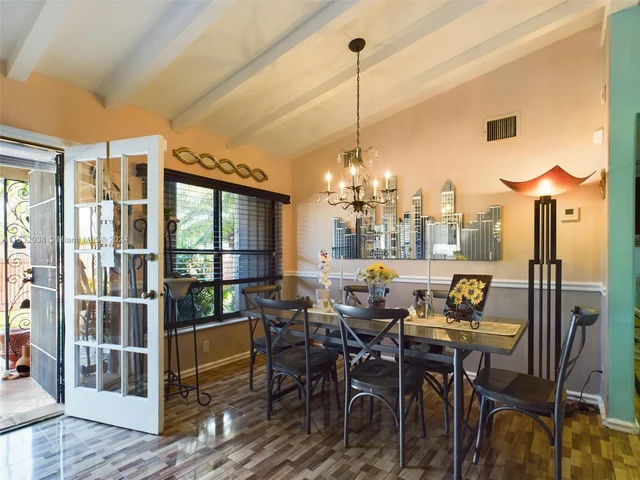 1017 SW 22nd Ter, Fort Lauderdale FL 33312