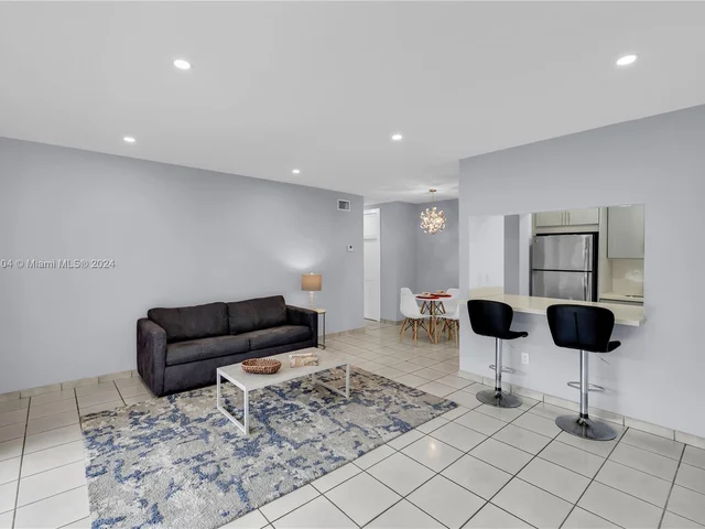 644 Meridian Ave # 1, Miami Beach FL 33139