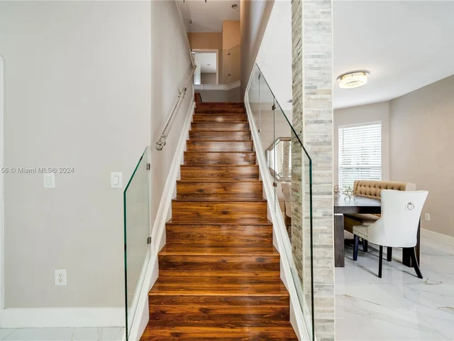 1710 NE 37th Pl, Homestead FL 33033