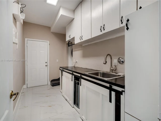 1710 NE 37th Pl, Homestead FL 33033